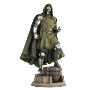 Sideshow Collectibles Marvel Fantastic Four Dr Doom Figure