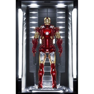 Dragon Action Heroes Marvel Iron Man Mark VII Hall of Armour 1:9 Scale Figure