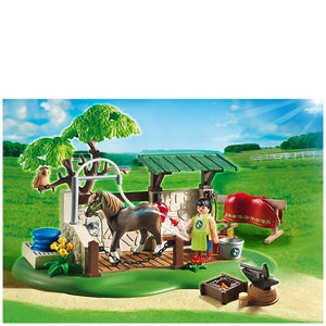 Playmobil Horse Farm Horse Care Station (5225)
