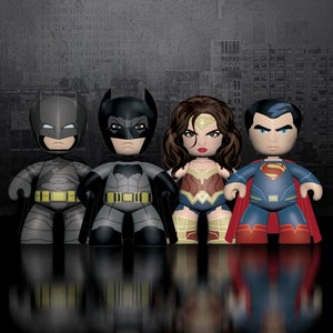 Mez-Ltz Batman v Superman Dawn of Justice 2 Inch Figures