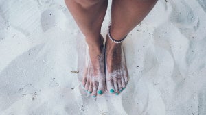 6 steps to perfect summer feet