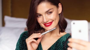 SHINE BRIGHT WITH THE BEST TEETH WHITENING GEL
