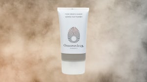 Showcasing Omorovicza Moor Cream Cleanser