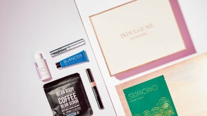 Was steckt in der Indulge Me Beauty Box im Oktober?