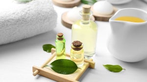 Tea Tree Oil for Acne – Does it Work?