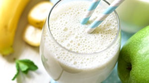 Healthy Apple, Kiwi & Banana Smoothie