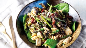 Sundried Tomato Pesto Pasta with Chicken