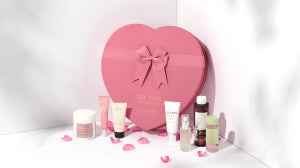 Cosa c’è dentro la Rose Collection Limited Edition Beauty Box?
