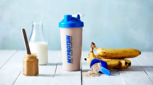 Why Are 2-in-5 Americans Regularly Drinking Protein Shakes?