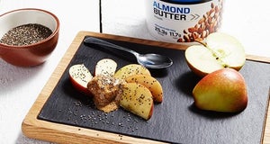 Apfel & Chia Samen Snack mit Mandelbutter | 1 Minuten Rezept