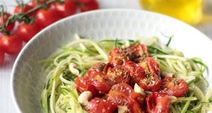 Leckere Zucchini Nudeln | Kalorienarm, Simpel, Gesund!