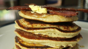 American-Style Pancakes | Der fluffige Protein Pancake Stack