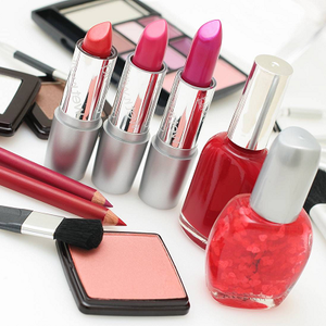 7 Tips for Buying Cheap Cosmetics Online