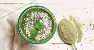 Healthy Breakfast Ideas | Green Chia & Mint Smoothie Recipe