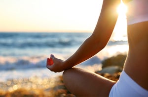 How To Meditate: Clear Your Mind With Mantras