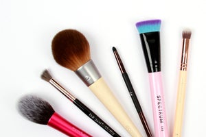 How To Clean Makeup Brushes And What Products To Use