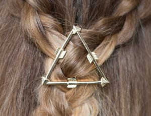 Haartutorial: Ohne diesen Haarclip gehst du mir nicht aus dem Haus