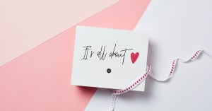 “It’s All About Love” dans votre GLOSSYBOX de février