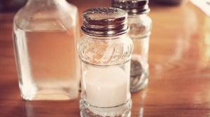 Sůl v potravinách a její vliv na naše tělo