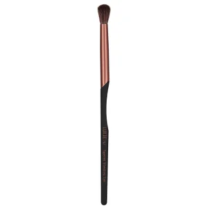 Luxie 702 Tapered Blending Eye