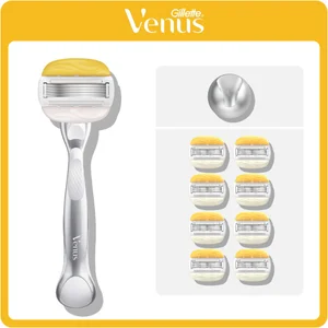 Venus Pro ComfortGlide Coconut with Olay Platinum Razor, 8 Razor Blades & Shower Hanger