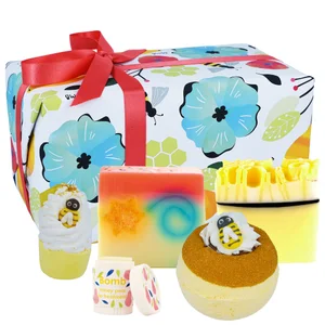 Bomb Cosmetics Gift Packs Bee-autiful