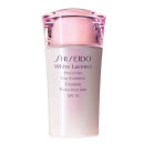 Emulsión protectora de día de Shiseido White Lucency (75 ml)