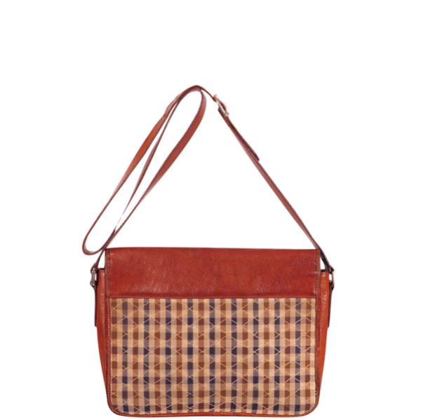 Aquascutum cross body bag top