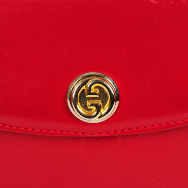 Oval gucci bag outlet
