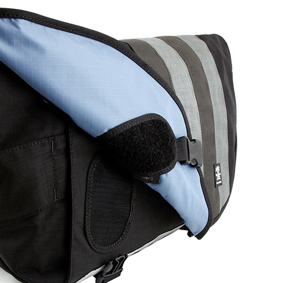 Crumpler Dinky Di Messenger Bag - Black/Grey