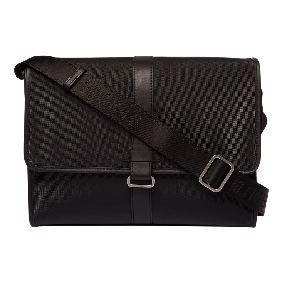 Tommy Hilfiger Men s Jaxon Nylon Messenger Bag Black