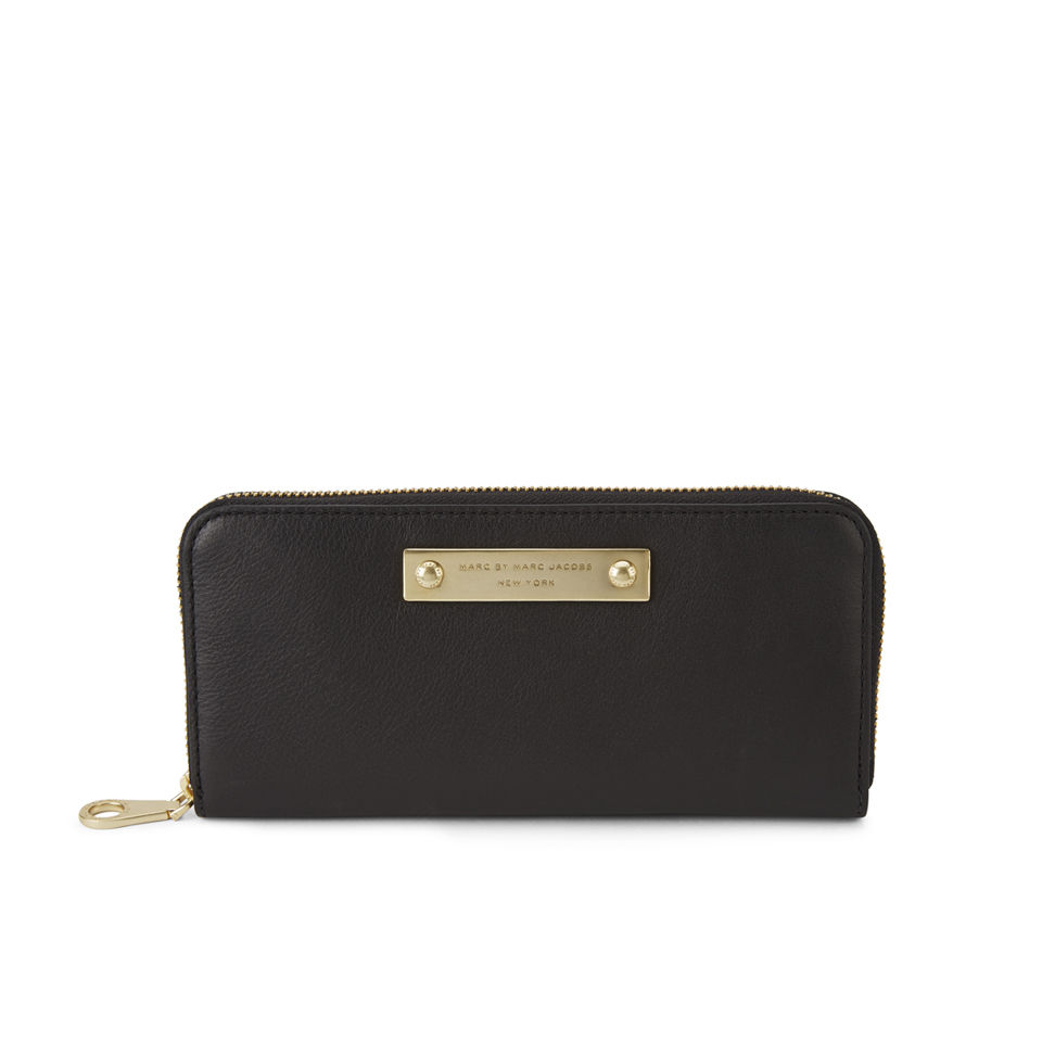 Marc by Marc Jacobs Leather Goodbye Columbus Slim Zip Around Purse Black Coggles