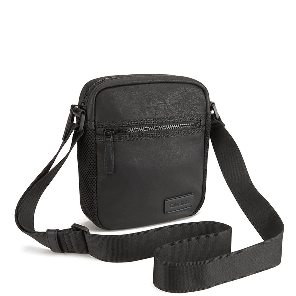 Calvin Klein Men's Jimmy Leather Crossbody Bag - Black