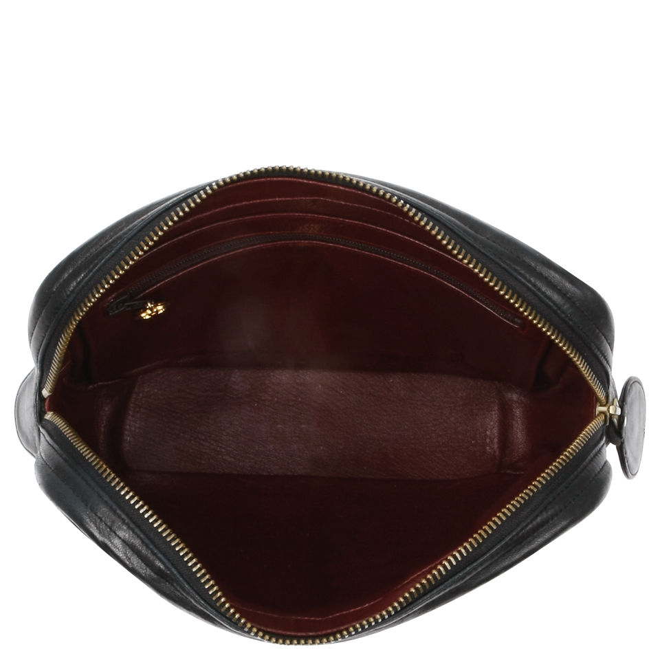 Chanel Quilted Leather Shoulder Bag - Black