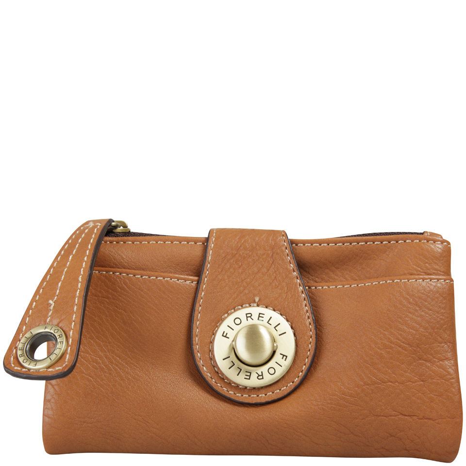 Medium size outlet wristlet