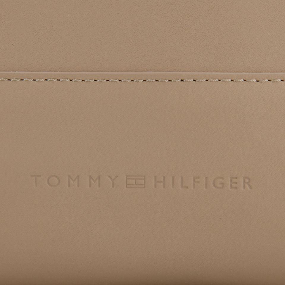 Tommy Hilfiger Women's Alison Medium Leather Tote Bag - Natural