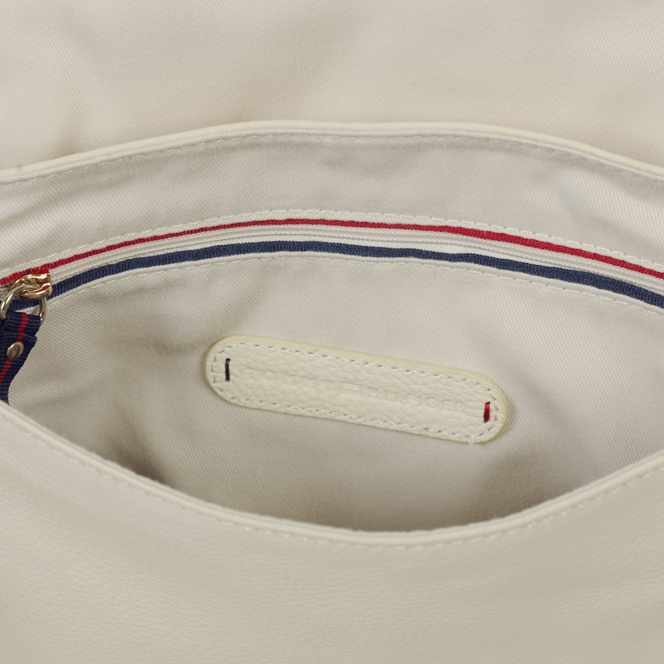 Tommy Hilfiger Women s Lizzie Cross Body Bag Whisper White