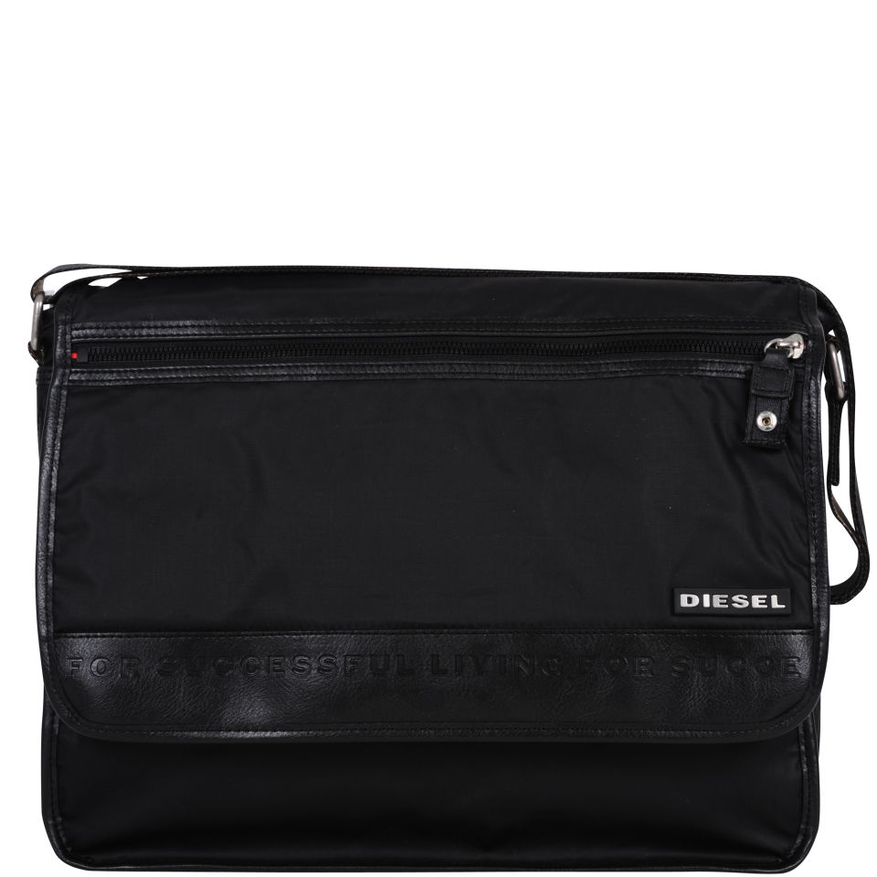 Diesel messenger hotsell bags