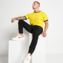 Ringer Embossed Graphic T-Shirt Athletische Passform mit Streifen – Gelb