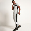 Camiseta de manga corta Muscle Fit – Gris Titanio / Negro