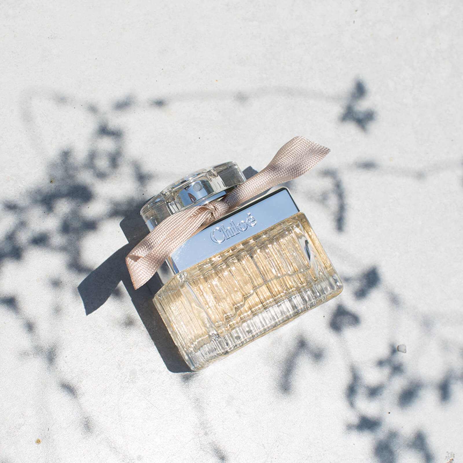 Chloe Eau de Parfum For Her 30ml LOOKFANTASTIC