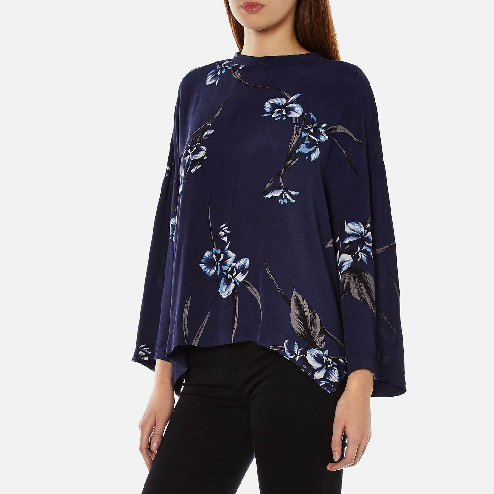 【送料&関税込】Ganni boxy Crepe Stretch Bl Ganni 'boxy Crepe Stretch Bl | italist