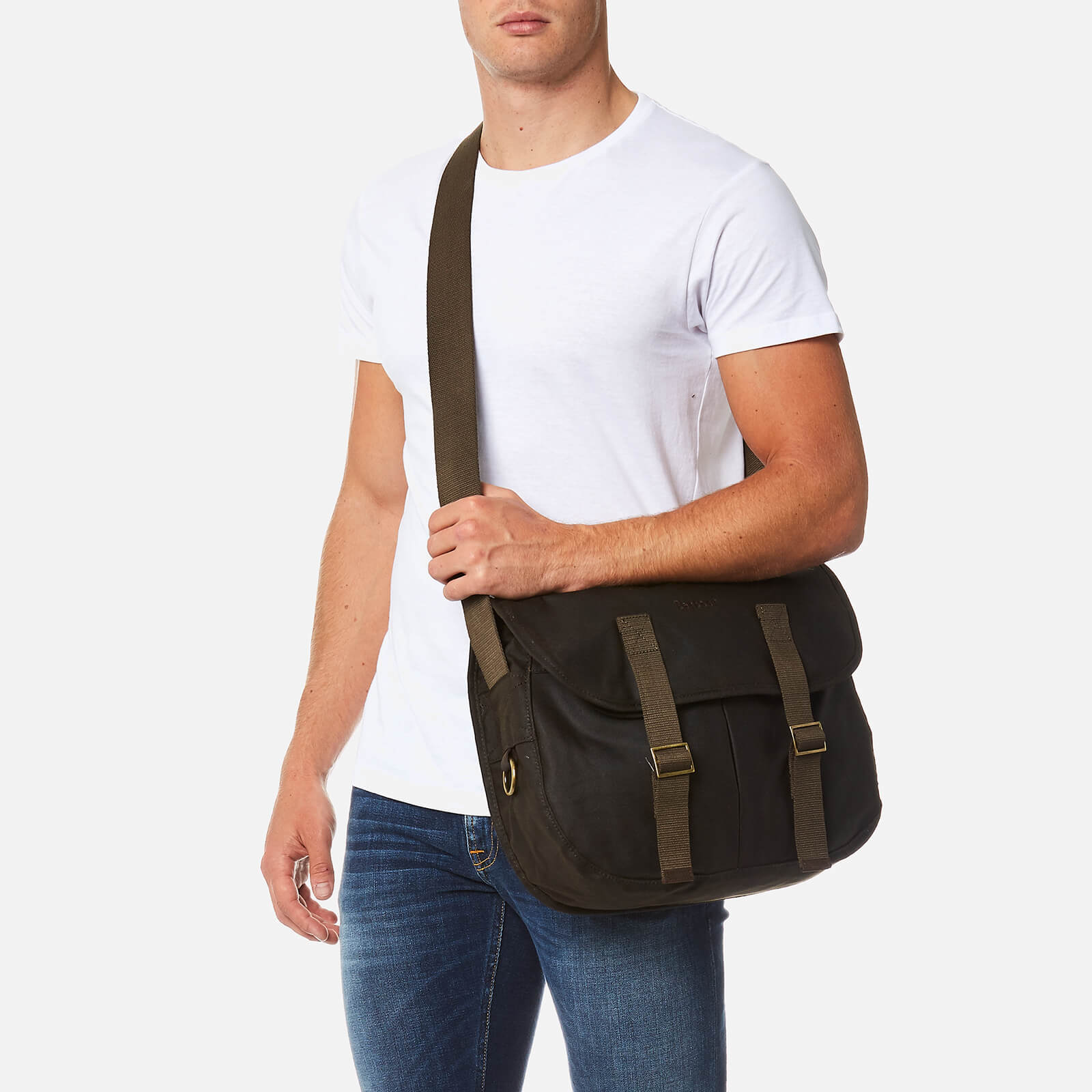 Barbour Men s Thornproof Tarras Bag Olive Coggles