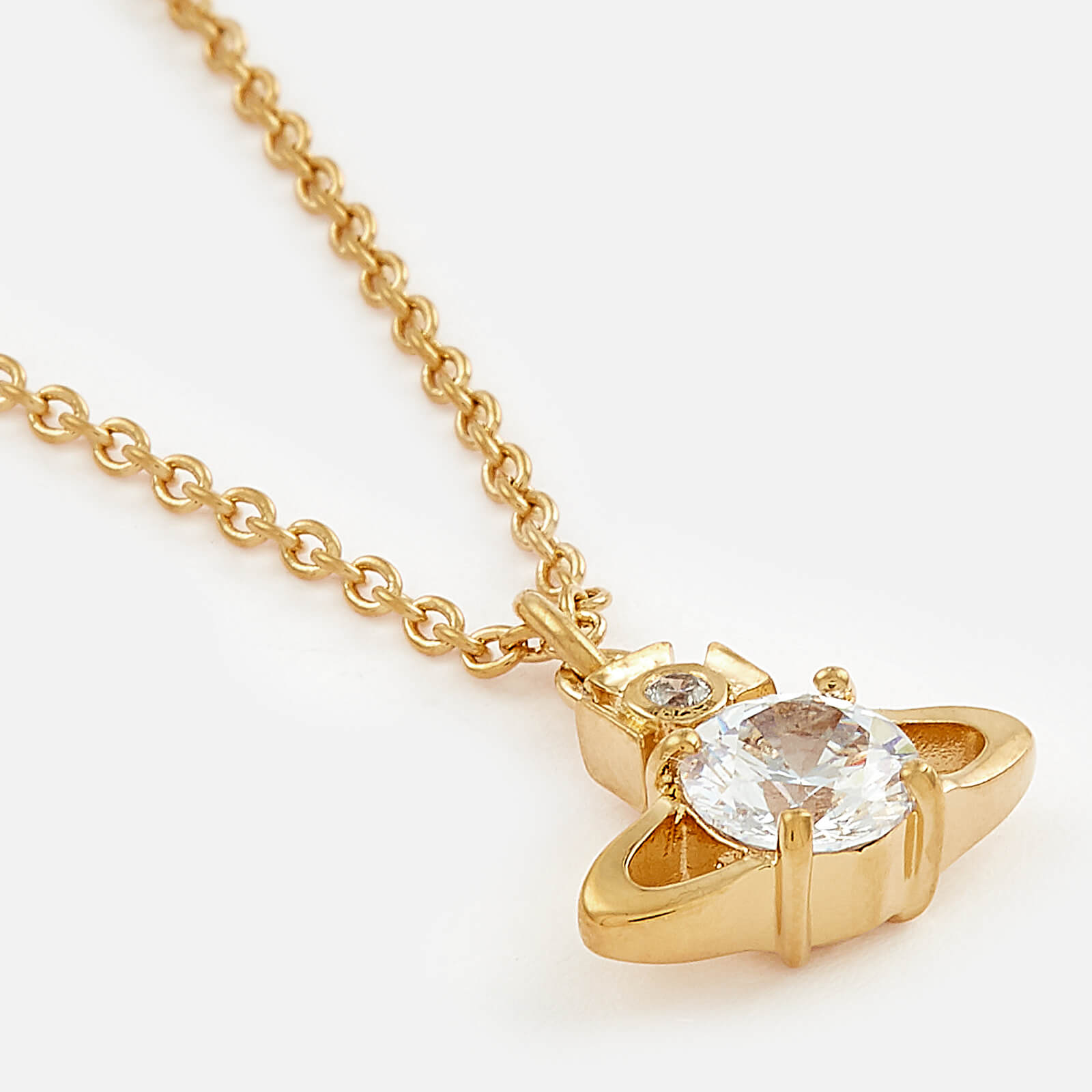 Reina Pendant Necklace