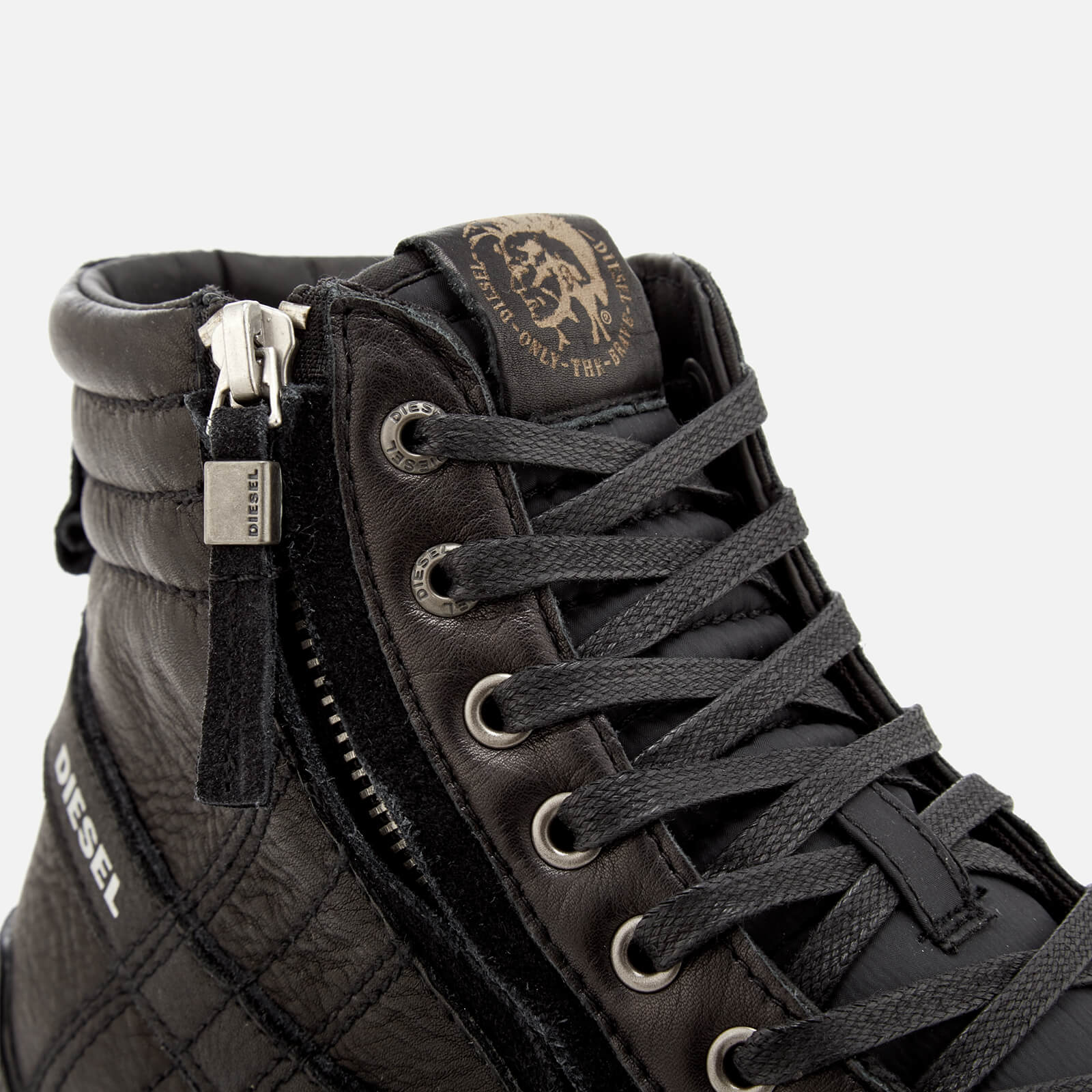 Diesel d string store