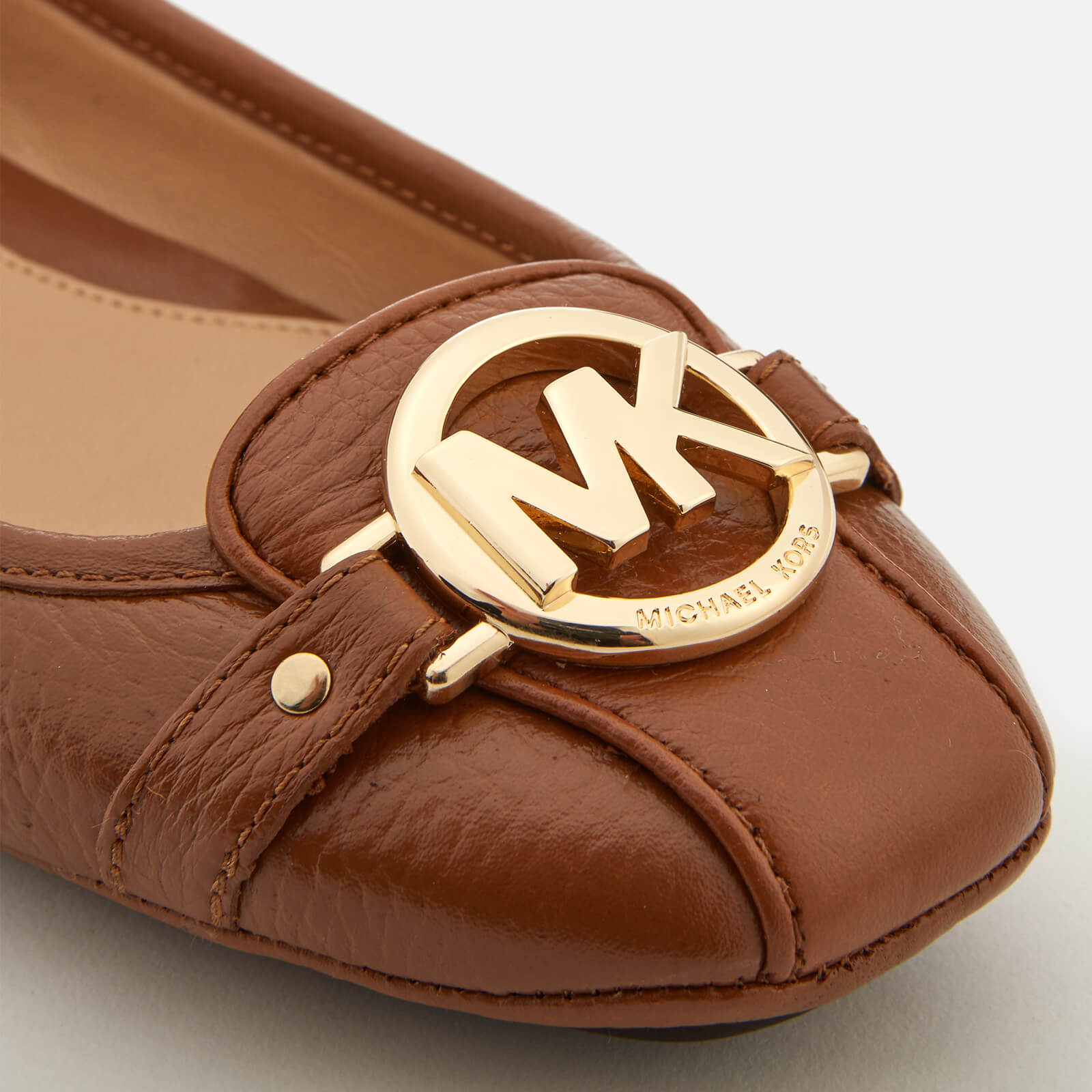 MICHAEL MICHAEL KORS Women s Fulton Moc Flats Luggage Allsole