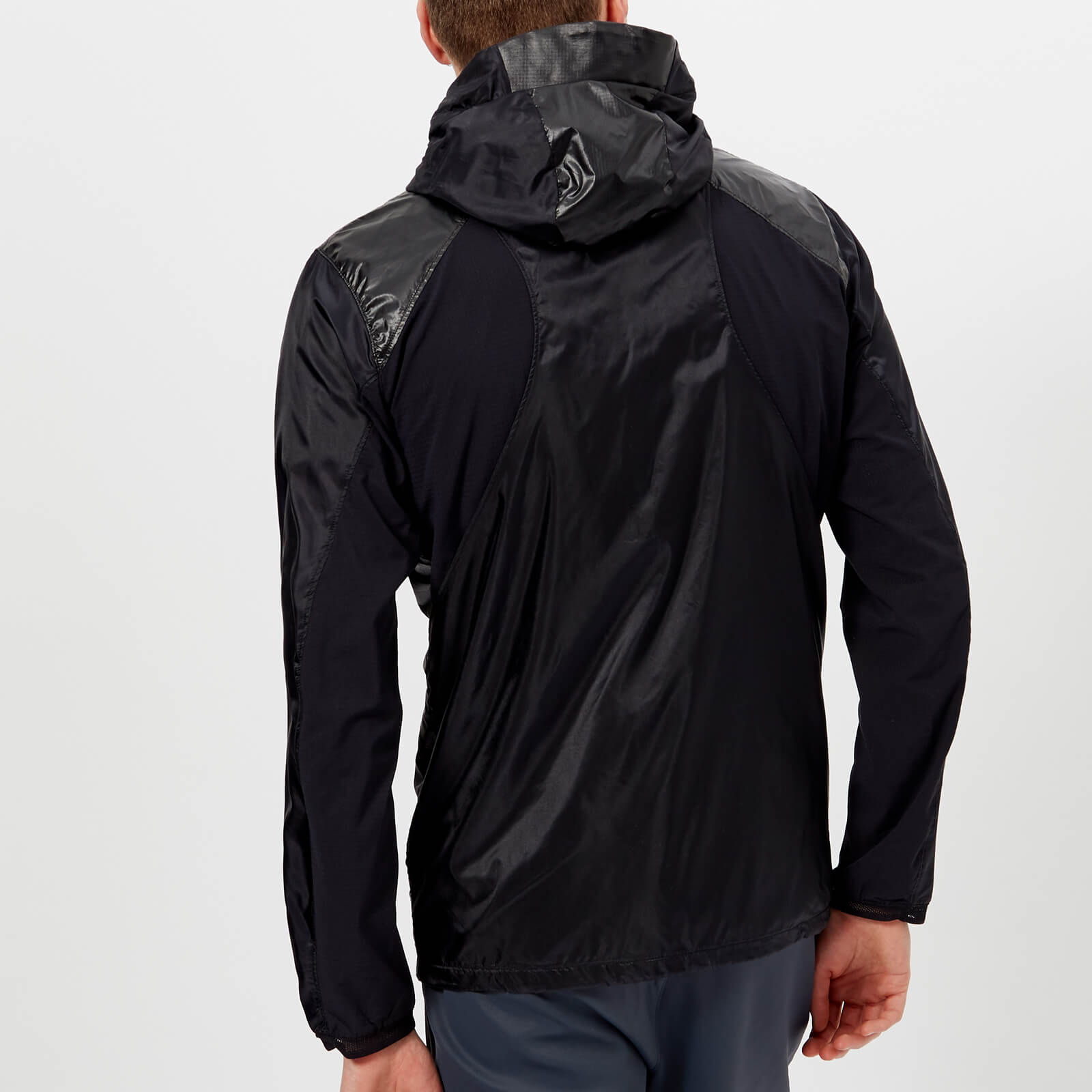 Under Armour Men s Perpetual Full Zip Jacket Black Metallic Gold Coggles