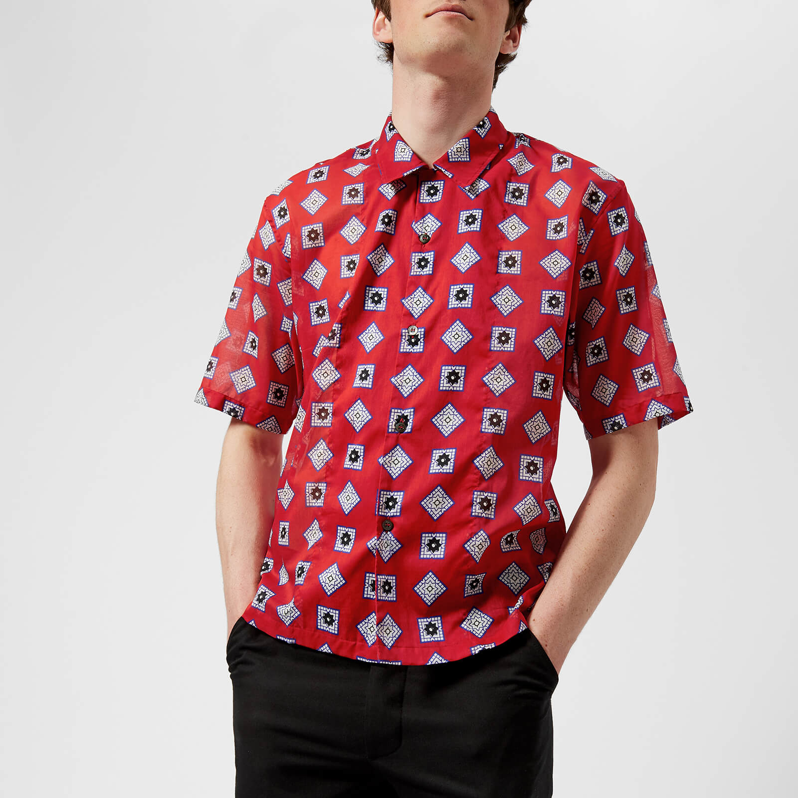 Maison Margiela Men's Printed Muslin Short Sleeve Shirt - Red Print |  Coggles