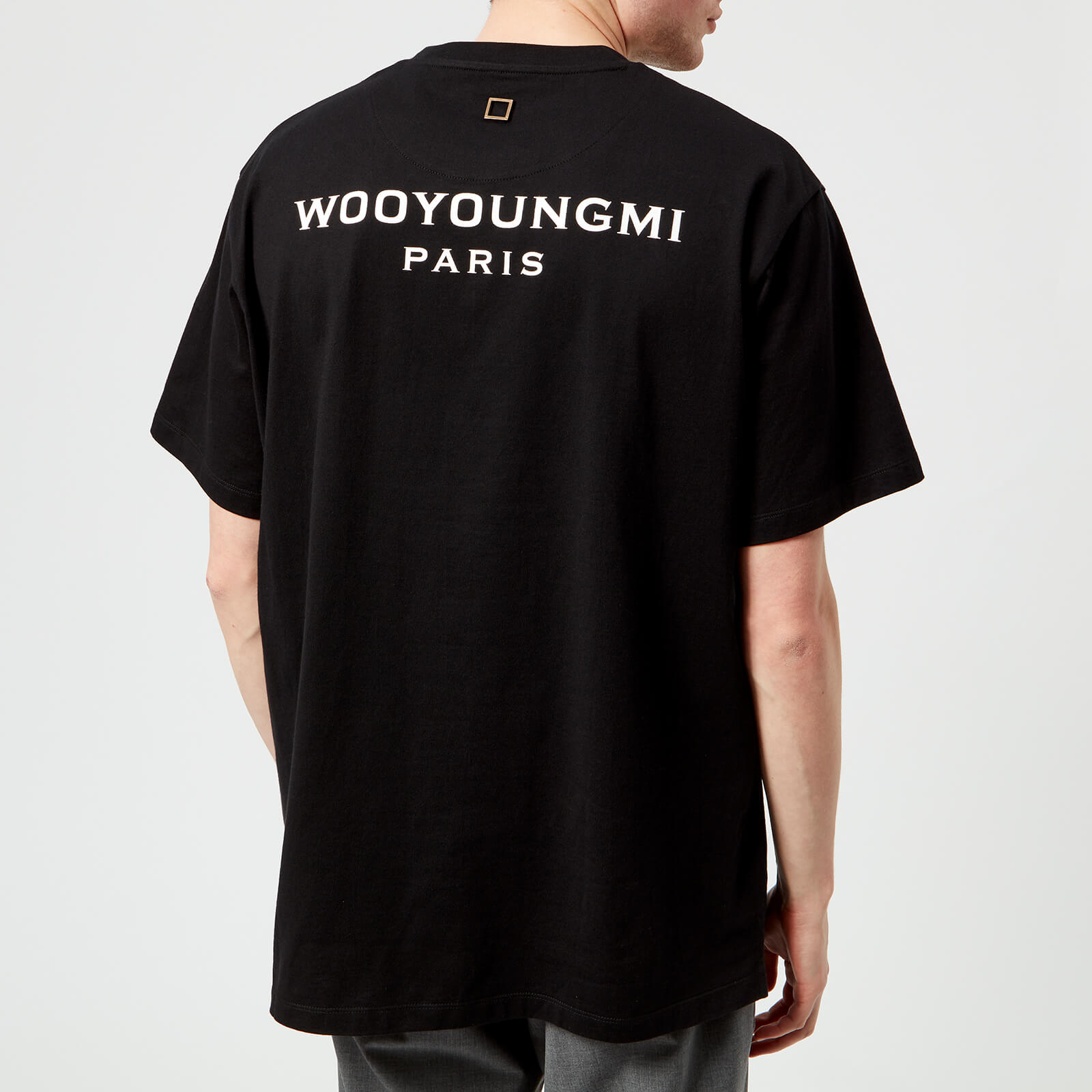 【関税込み】WOOYOUNGMI ブラック ロゴ刺繍 Tシャツ d8746592965f06e69ddcb8c4679876