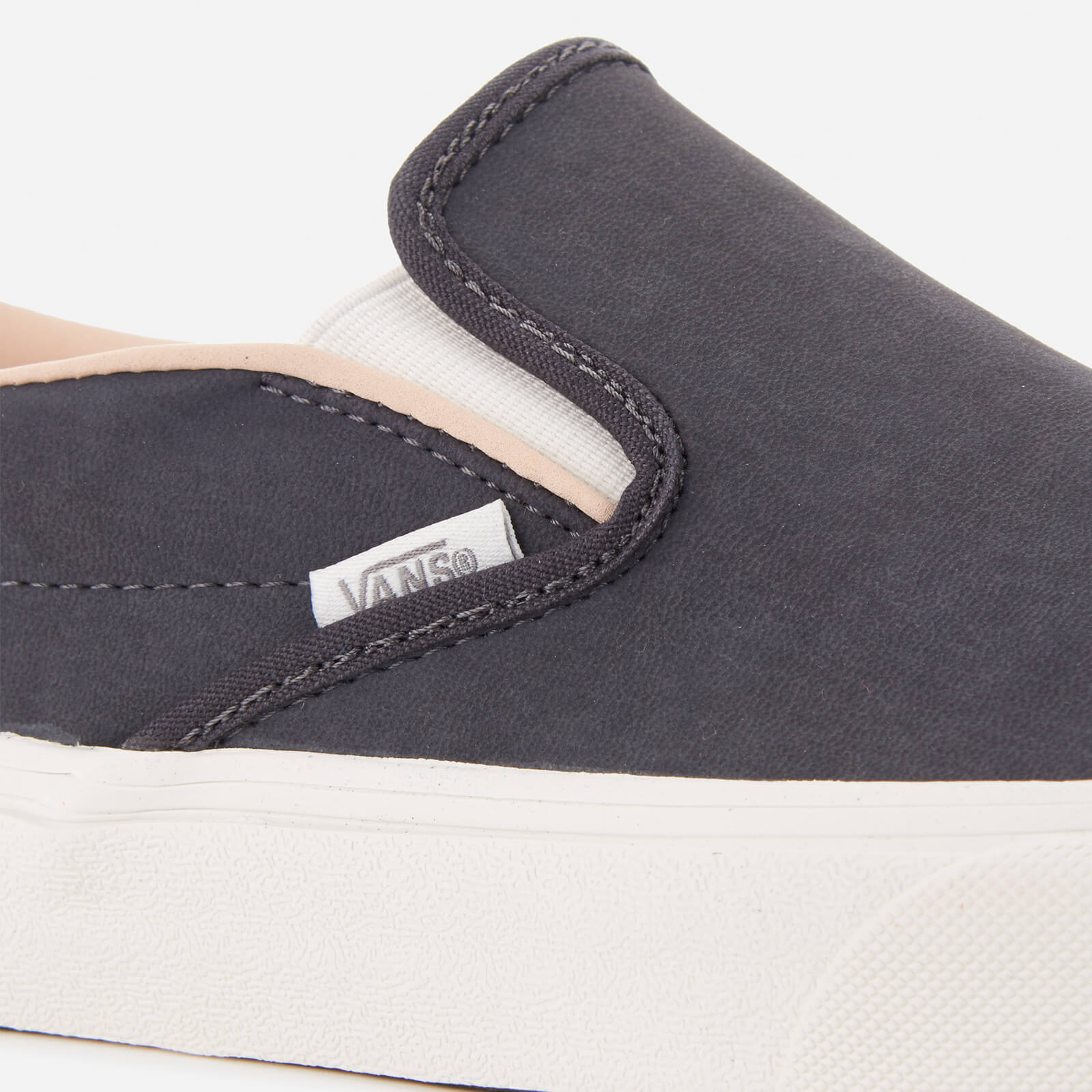 Vansbuck slip on online